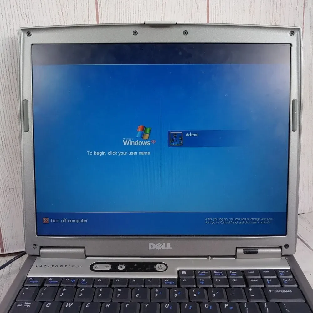 Dell Latitude D610 Laptop - Windows XP PRO - 1.73 GHz Intel, 1GB RAM w/ Charger